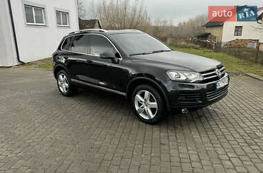 Внедорожник / Кроссовер Volkswagen Touareg 2011 в Мостиске