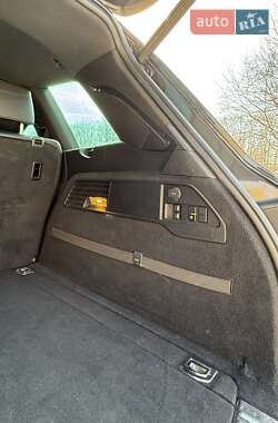 Внедорожник / Кроссовер Volkswagen Touareg 2013 в 