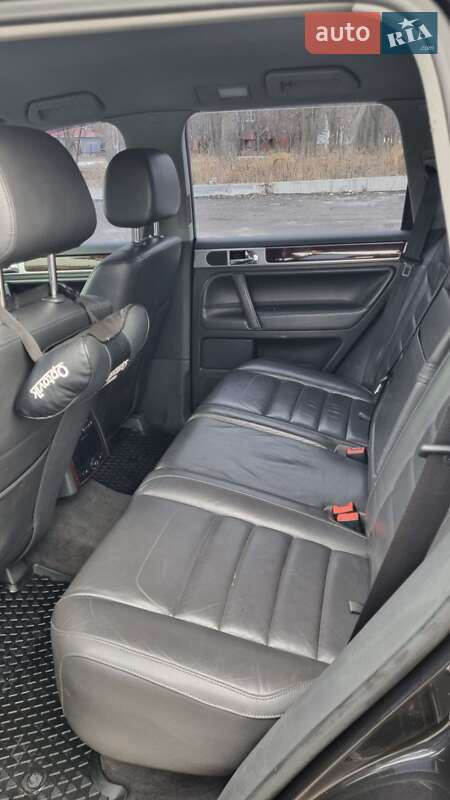 Позашляховик / Кросовер Volkswagen Touareg 2008 в Харкові