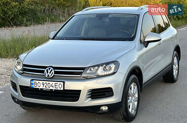 Внедорожник / Кроссовер Volkswagen Touareg 2013 в Тернополе