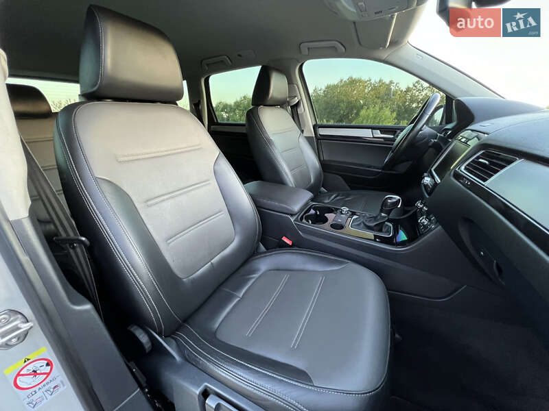 Позашляховик / Кросовер Volkswagen Touareg 2013 в Тернополі фото 81 Позашляховик / Кросовер Volkswagen Touareg 2013 в Тернополі