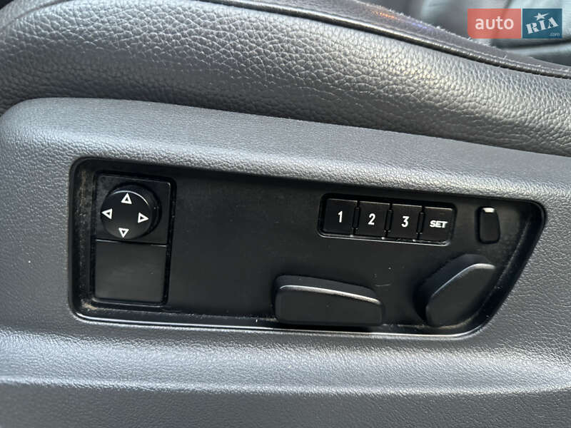 Внедорожник / Кроссовер Volkswagen Touareg 2007 в Черновцах