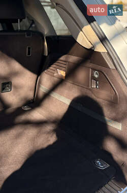 Внедорожник / Кроссовер Volkswagen Touareg 2014 в 