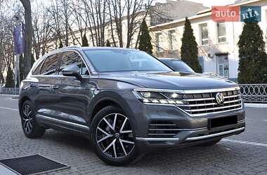 Внедорожник / Кроссовер Volkswagen Touareg 2022 в Одессе