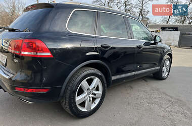 Внедорожник / Кроссовер Volkswagen Touareg 2012 в Киеве