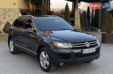 Позашляховик / Кросовер Volkswagen Touareg 2011 в Тернополі