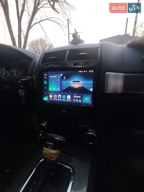 Внедорожник / Кроссовер Volkswagen Touareg 2006 в Звягеле