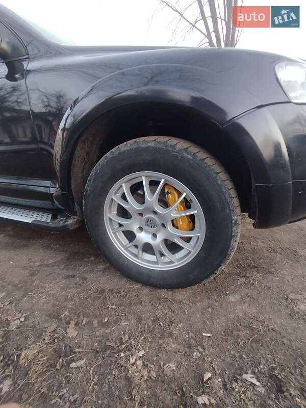 Внедорожник / Кроссовер Volkswagen Touareg 2006 в Звягеле