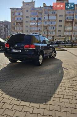 Внедорожник / Кроссовер Volkswagen Touareg 2006 в 