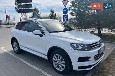 Позашляховик / Кросовер Volkswagen Touareg 2012 в Хмельницькому