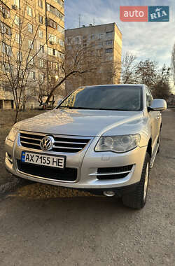 Позашляховик / Кросовер Volkswagen Touareg 2008 в Харкові