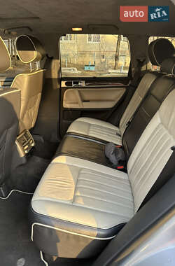 Позашляховик / Кросовер Volkswagen Touareg 2008 в 