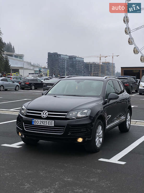 Внедорожник / Кроссовер Volkswagen Touareg 2011 в Ивано-Франковске