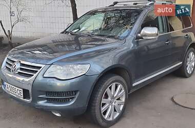 Внедорожник / Кроссовер Volkswagen Touareg 2004 в Киеве