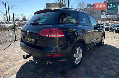Внедорожник / Кроссовер Volkswagen Touareg 2014 в 