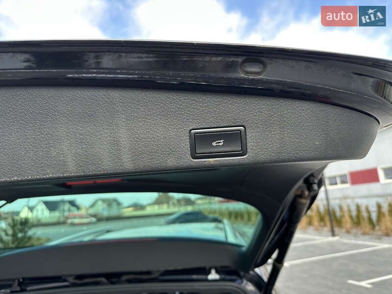 Внедорожник / Кроссовер Volkswagen Touareg 2012 в Луцке фото 11 Внедорожник / Кроссовер Volkswagen Touareg 2012 в Луцке