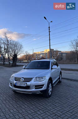 Позашляховик / Кросовер Volkswagen Touareg 2008 в 