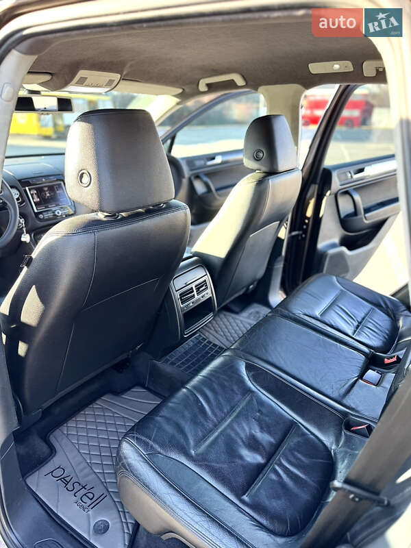 Позашляховик / Кросовер Volkswagen Touareg 2011 в Ужгороді фото 7 Позашляховик / Кросовер Volkswagen Touareg 2011 в Ужгороді