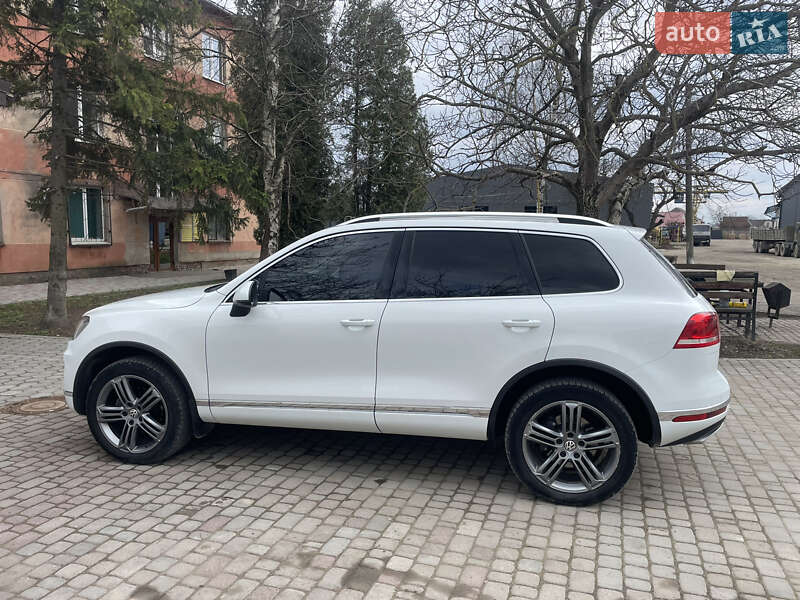 Внедорожник / Кроссовер Volkswagen Touareg 2018 в Ивано-Франковске