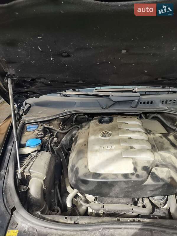 Позашляховик / Кросовер Volkswagen Touareg 2009 в Києві фото 8 Позашляховик / Кросовер Volkswagen Touareg 2009 в Києві