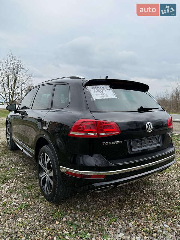 Позашляховик / Кросовер Volkswagen Touareg 2017 в Івано-Франківську