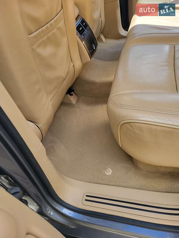Внедорожник / Кроссовер Volkswagen Touareg 2009 в Тернополе