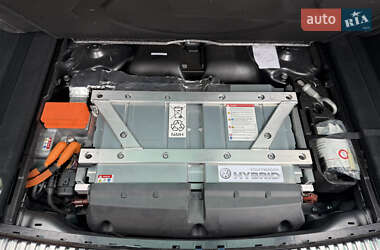 Внедорожник / Кроссовер Volkswagen Touareg 2010 в 