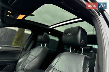Внедорожник / Кроссовер Volkswagen Touareg 2013 в 
