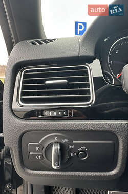 Внедорожник / Кроссовер Volkswagen Touareg 2014 в 