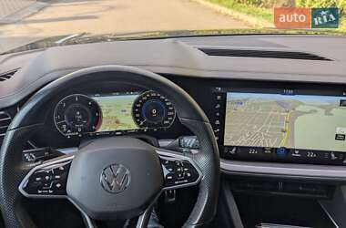 Позашляховик / Кросовер Volkswagen Touareg 2021 в  фото 6 Позашляховик / Кросовер Volkswagen Touareg 2021 в