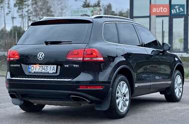 Позашляховик / Кросовер Volkswagen Touareg 2012 в 