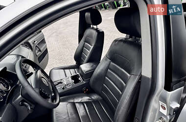 Позашляховик / Кросовер Volkswagen Touareg 2008 в 