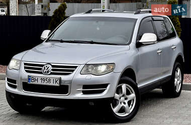 Позашляховик / Кросовер Volkswagen Touareg 2008 в 