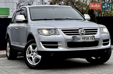 Позашляховик / Кросовер Volkswagen Touareg 2008 в 
