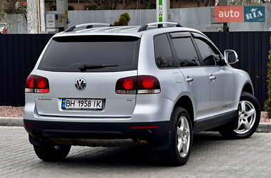 Позашляховик / Кросовер Volkswagen Touareg 2008 в 