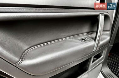 Позашляховик / Кросовер Volkswagen Touareg 2008 в 