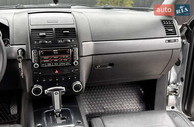 Позашляховик / Кросовер Volkswagen Touareg 2008 в 