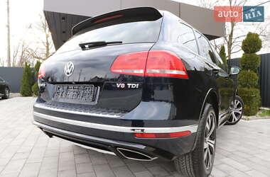 Позашляховик / Кросовер Volkswagen Touareg 2016 в 