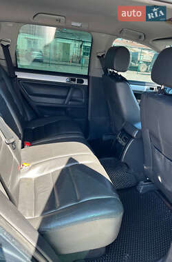 Внедорожник / Кроссовер Volkswagen Touareg 2005 в 