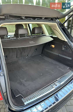 Внедорожник / Кроссовер Volkswagen Touareg 2012 в 