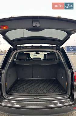 Внедорожник / Кроссовер Volkswagen Touareg 2008 в 