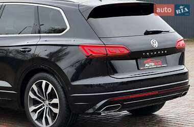 Позашляховик / Кросовер Volkswagen Touareg 2018 в 