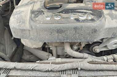 Позашляховик / Кросовер Volkswagen Touareg 2012 в 
