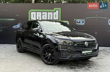 Внедорожник / Кроссовер Volkswagen Touareg 2020 в Киеве