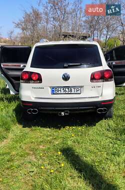 Позашляховик / Кросовер Volkswagen Touareg 2008 в 