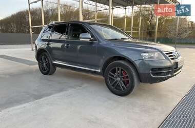 Позашляховик / Кросовер Volkswagen Touareg 2005 в 