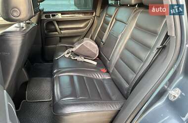 Позашляховик / Кросовер Volkswagen Touareg 2005 в 