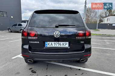Позашляховик / Кросовер Volkswagen Touareg 2008 в 