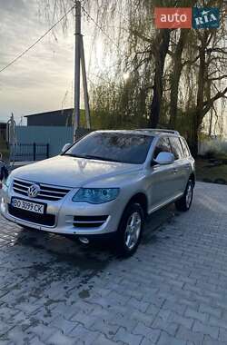 Внедорожник / Кроссовер Volkswagen Touareg 2007 в 