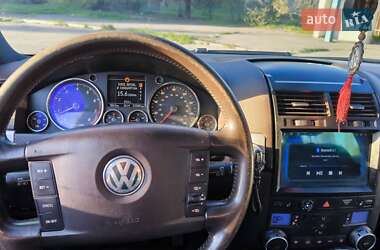 Внедорожник / Кроссовер Volkswagen Touareg 2003 в 